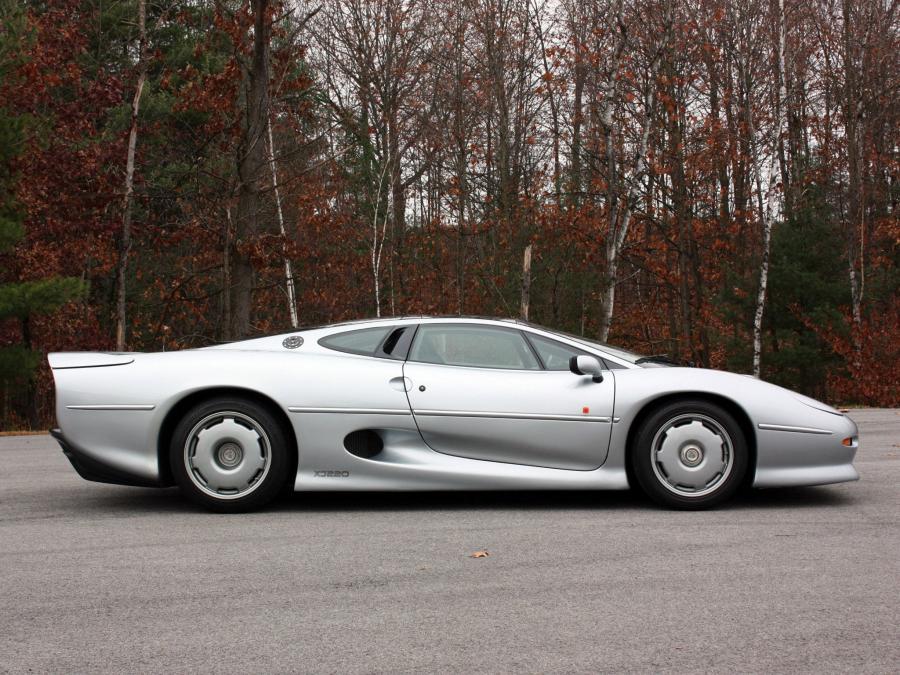  Jaguar XJ220 1992 года  (фото 47 из 81)